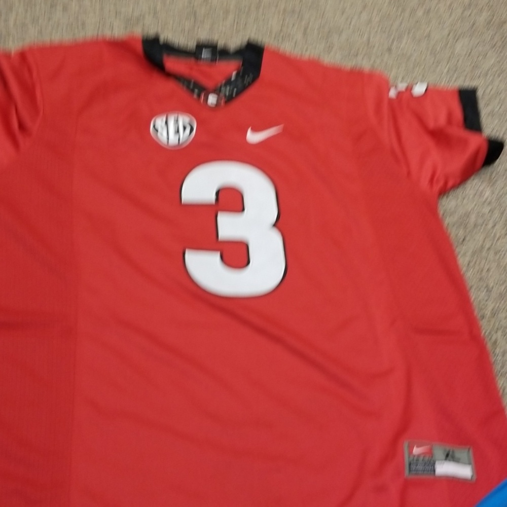 Football jerseys - Picture 3 of 5